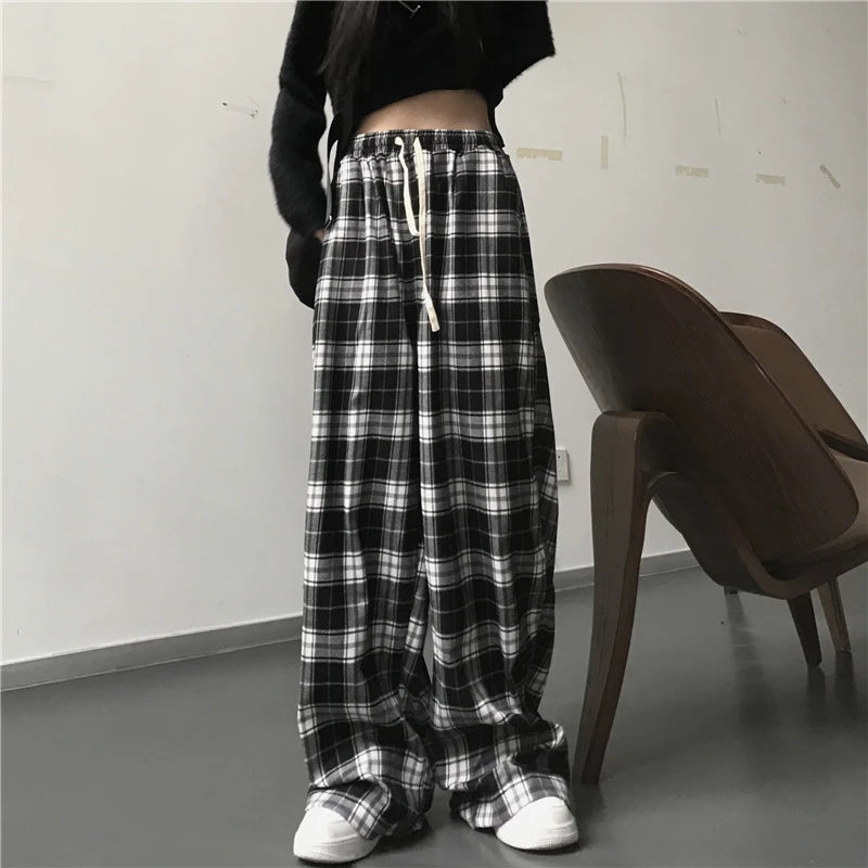 Oversize Women Sweatpants Fashion Black Plaid Casual