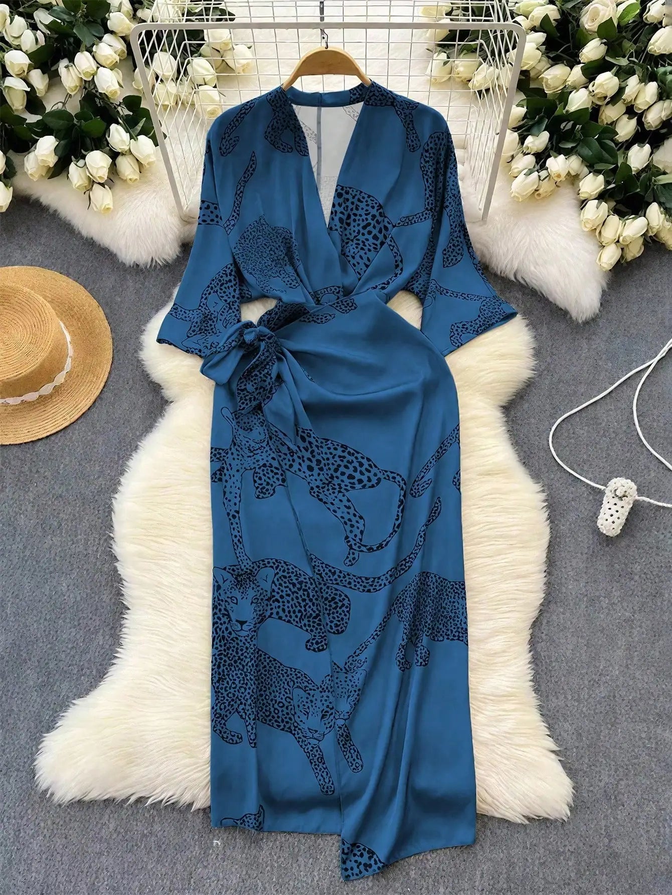 Women's V-Neck Leopard Print Long Sleeve Midi Dress