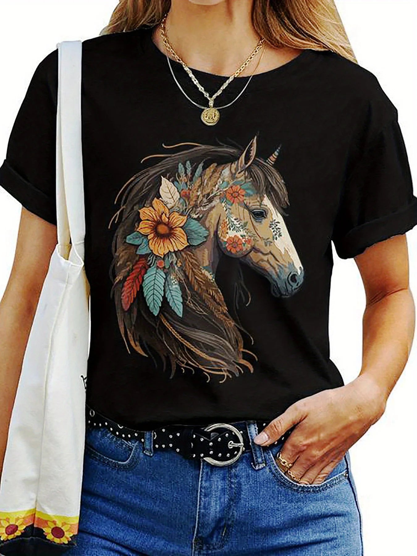 Women's Western Horse Graphic T-Shirt - Stylish Round Neck Tee with Vibrant Floral Horse Design,Perfect for Equestrians,Cowgirls