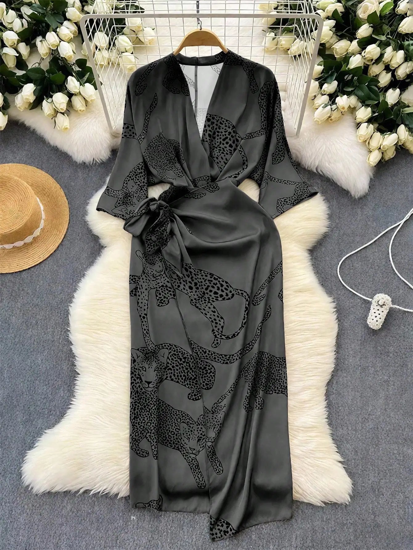 Women's V-Neck Leopard Print Long Sleeve Midi Dress