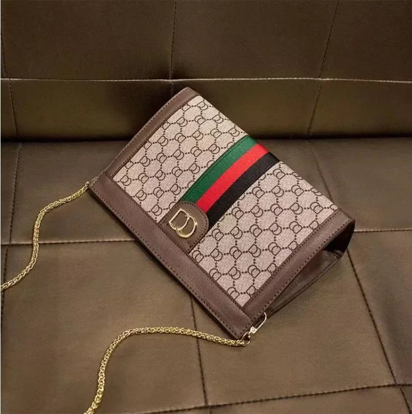 Classic Bag Wide Shoulder Strap Diagonal Bag