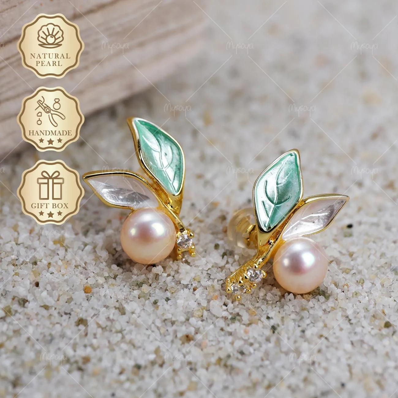 Pearl Leaf Stud Earrings 6-7mm Golden