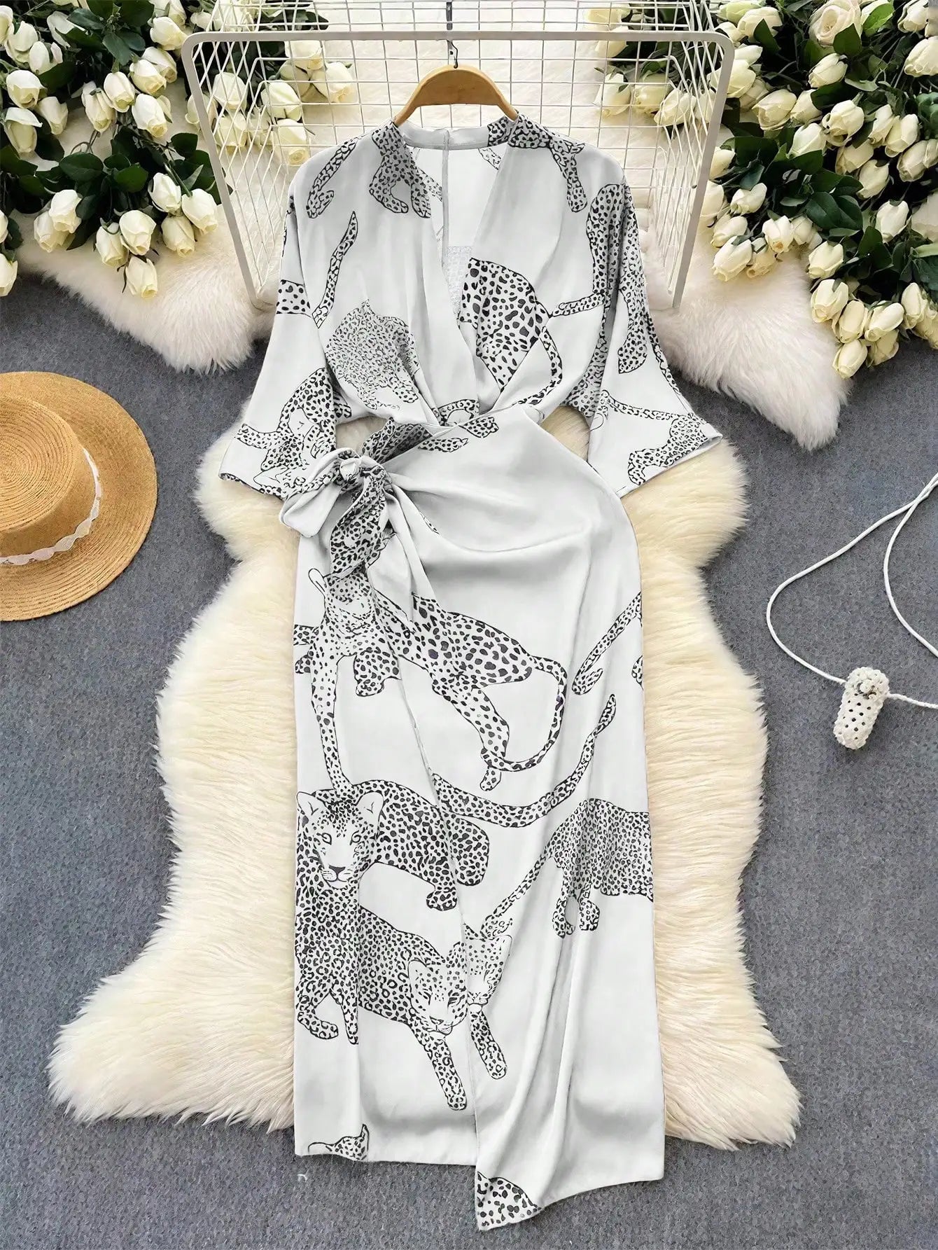 Women's V-Neck Leopard Print Long Sleeve Midi Dress