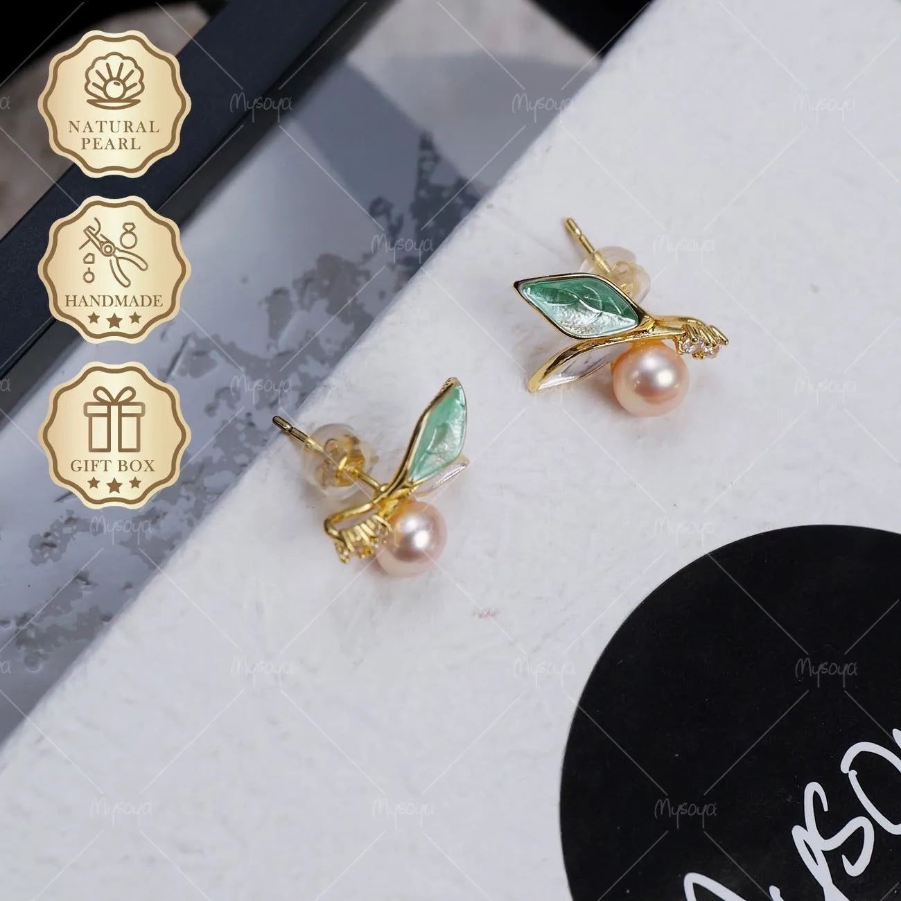 Pearl Leaf Stud Earrings 6-7mm Golden